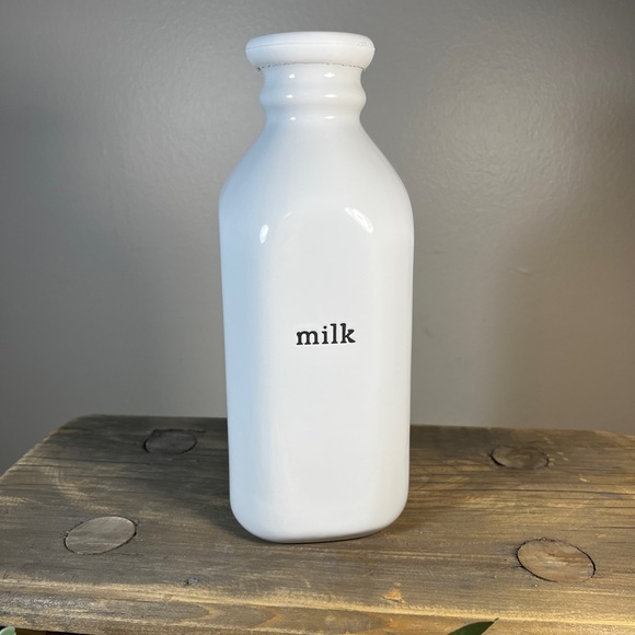 MILK Jug Vase ~ the Grainhouse - Picture 2 of 5